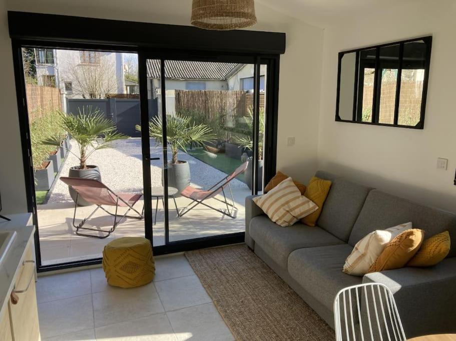 Holiday home & Serenite, Aux Portes De Et De Paris *